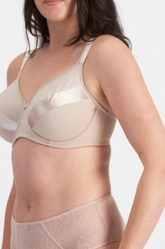 Truly You Minimising Bra - Image 2
