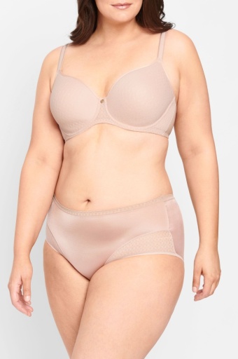 Lift & Shape T-Shirt Bra - Image 4
